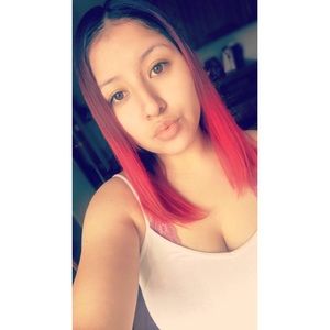 Meet your Posher, Ana